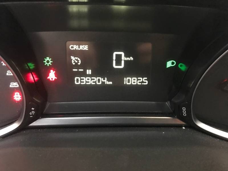 PEUGEOT 308 1.2 PureTech 110ch E6.3 S&S Style