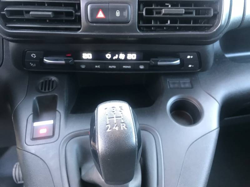 PEUGEOT Partner Standard 1000kg BlueHDi 100ch S&S BVM5 Grip Control