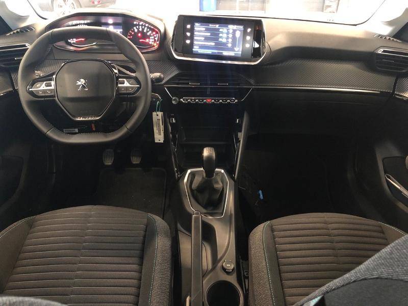 208 1.2 PureTech 75ch S&S Style à Gignac proche de Ceyras