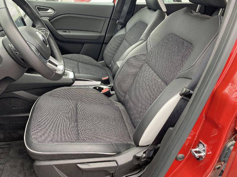 Captur 1.3 TCe 130ch FAP Intens EDC dans la région occitanie proche de paulhan