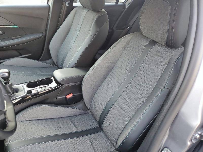 Vente  208 1.5 BlueHDi 100ch S&S Allure à faible kilométrage aux alentours de Montpeyroux