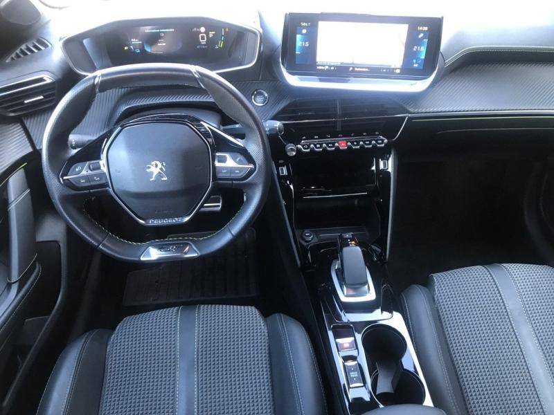 PEUGEOT 208 e-208 136ch GT Line