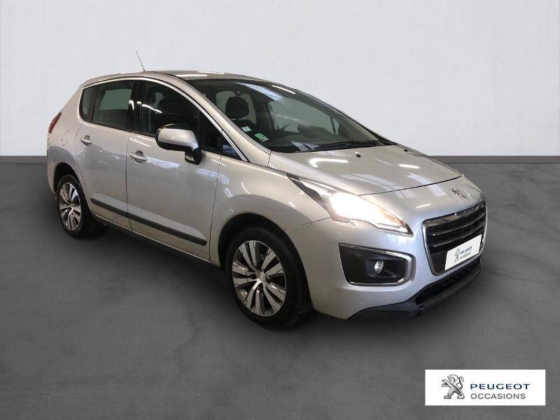 Peugeot 3008 d'occasion 1.6 Hdi115 FAP active à petit prix proche de Montpellier
