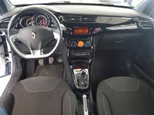 Vente voiture d'occasion DS 3 e-HDi 90ch So Chic Diesel faible kilométrage Gignac proche de Plaissan