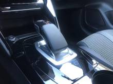 PEUGEOT 208 e-208 136ch GT Line